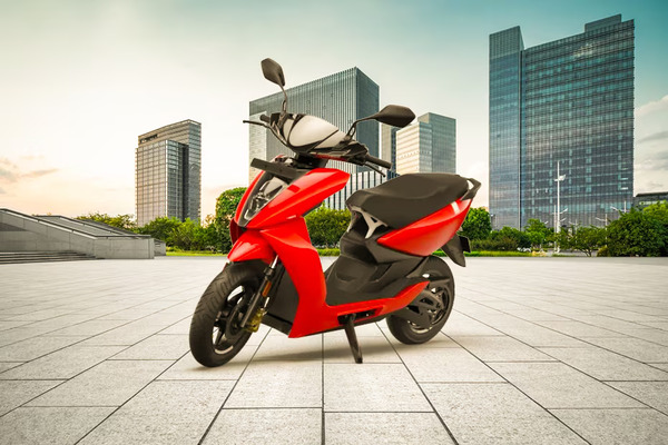 Ather Energy 450x Front Left View