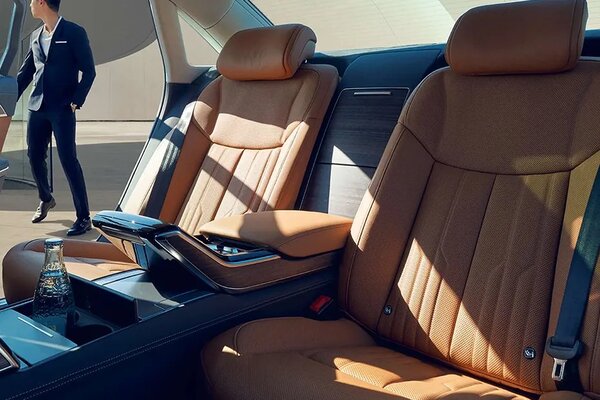 Audi A8 L Rear Seats With Arm Rest