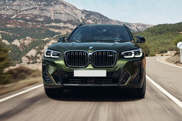 BMW X3 M40i Front Left Side