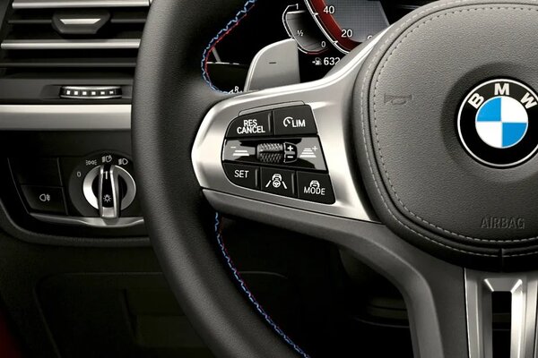 BMW X4 Steering Controls