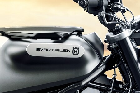 Husqvarna Svartpilen 125 null