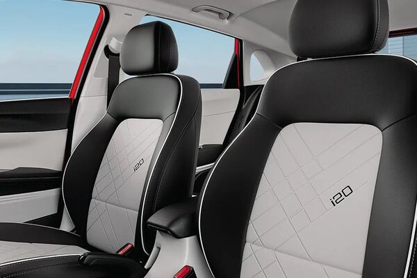 Hyundai i20 Door View Of Driver Seat