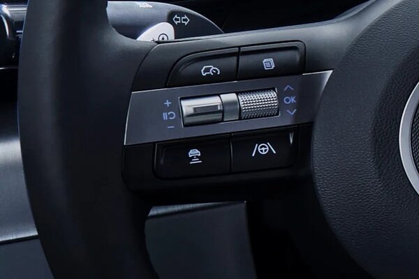 Hyundai Kona Electric 2024 Steering Controls