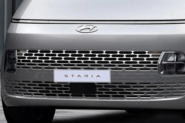 Hyundai Staria Grille