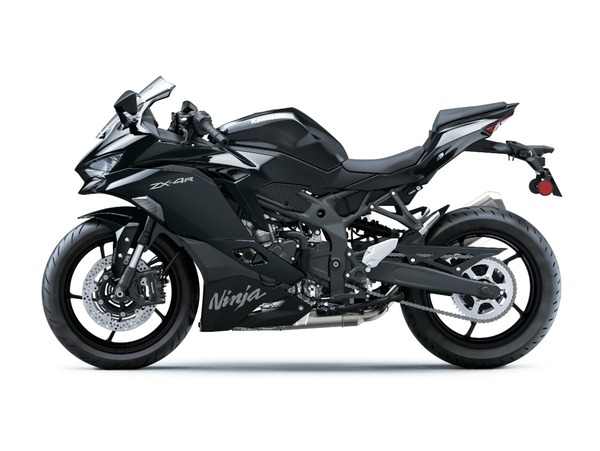 Kawasaki Ninja ZX-4R Left Side View