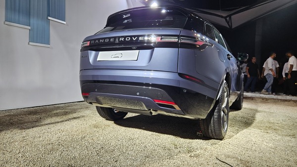 Land Rover Range Rover Velar Rear View