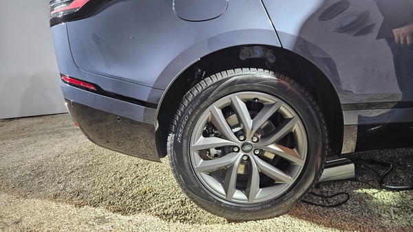 Land Rover Range Rover Velar Rear Wheel