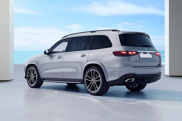 Mercedes-Benz GLS Rear Left View