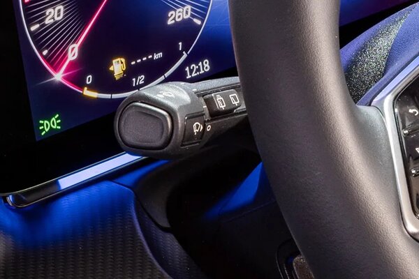 Mercedes-Benz V-Class 2024 Recessed Steering Controls