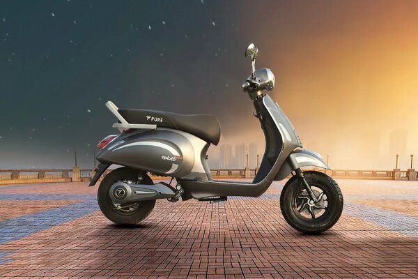 PURE EV EPluto 7G Pro [2023-2024] Rear Left View