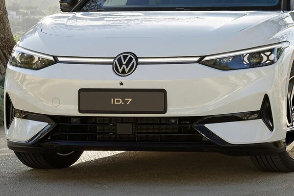 Volkswagen ID.7 Expected Price (70 Lakhs), Launch Date, Booking