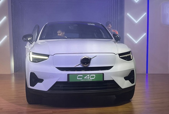 Volvo C40 Recharge Front View